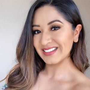 Meet your Posher, Korina